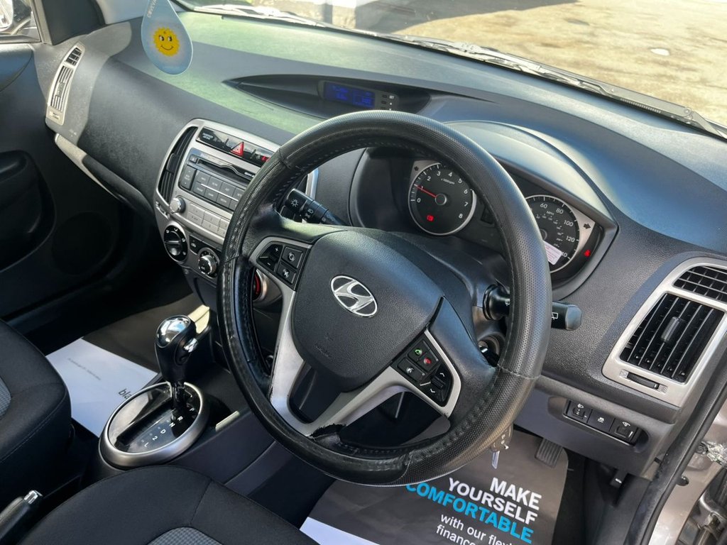 Used Hyundai i20 2014 for sale - 75937688: Photo 3