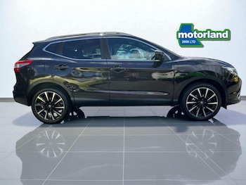 Used Nissan Qashqai 2017 for sale - 75411285: Photo 3