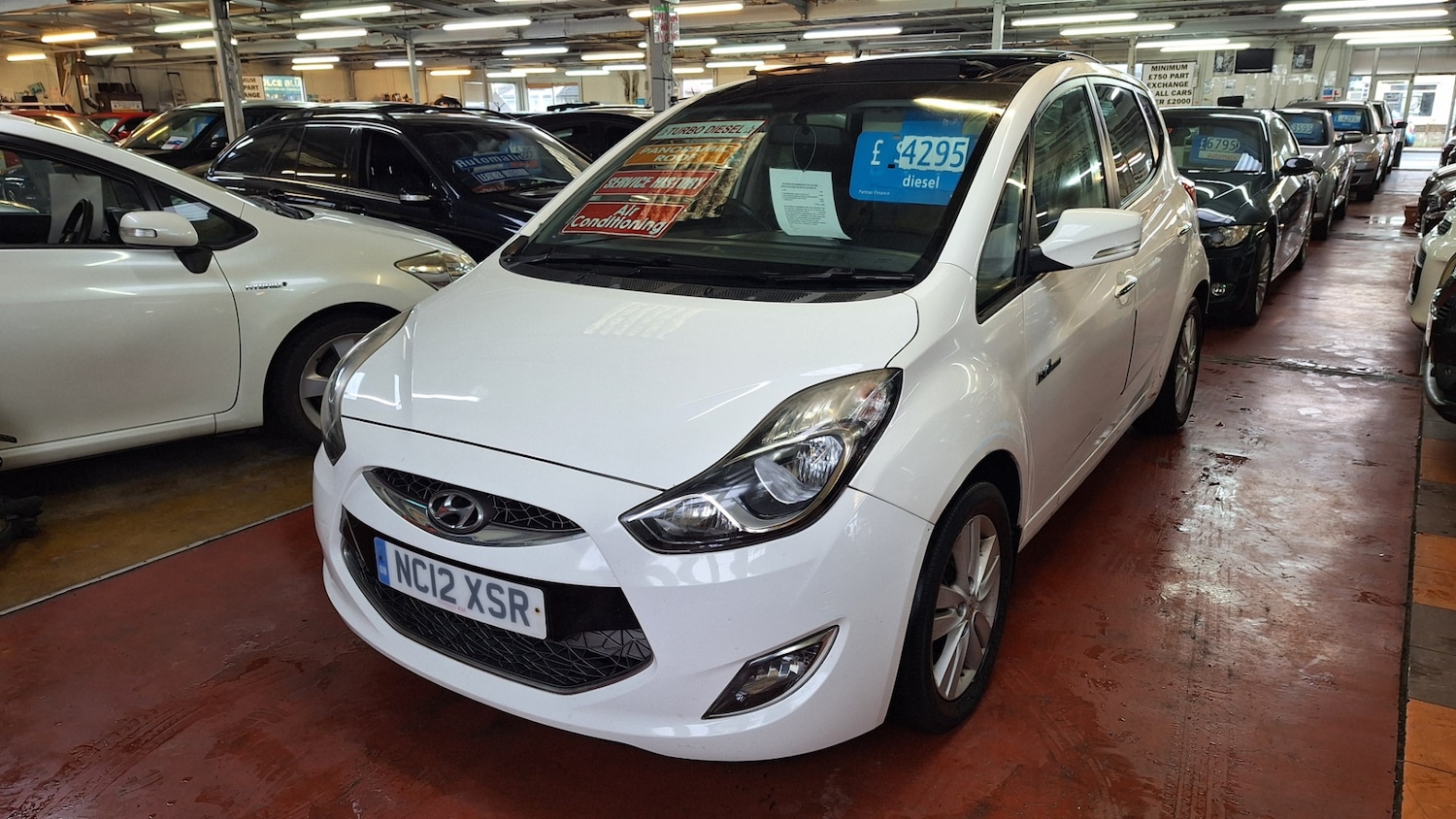 Used Hyundai Ix20 2012 for sale - 76757360: Photo 2