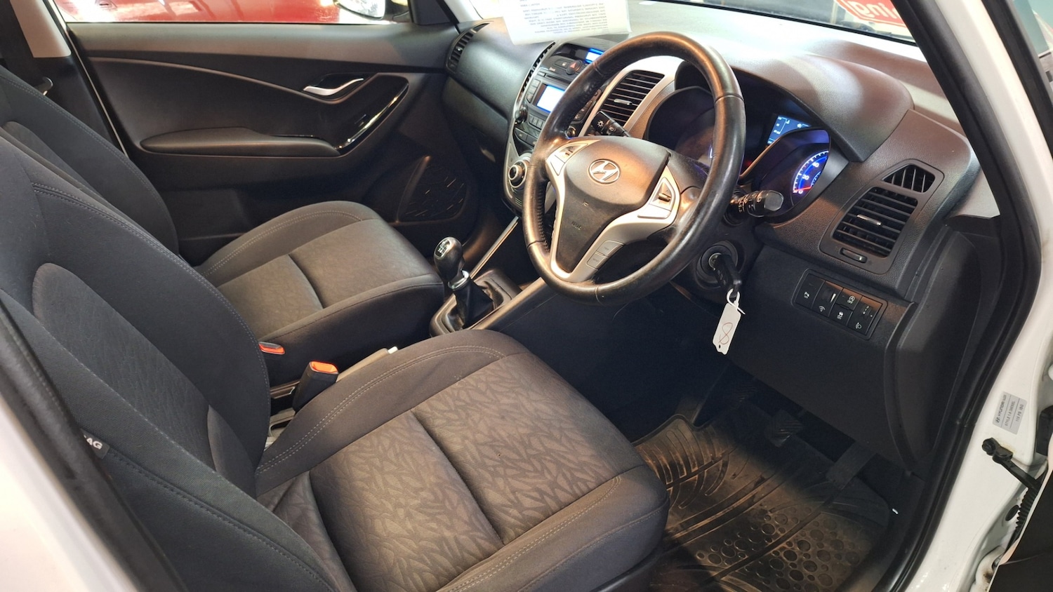 Used Hyundai Ix20 2012 for sale - 76757360: Photo 6