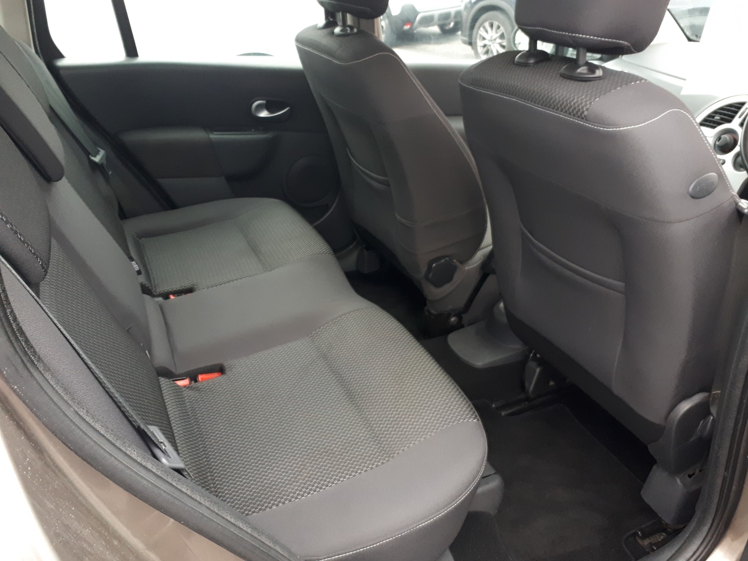 Used Renault Grand Modus 2010 for sale - 76479965: Photo 7