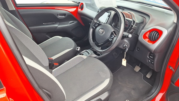 Used Toyota AYGO 2021 for sale - 75673381: Photo 6