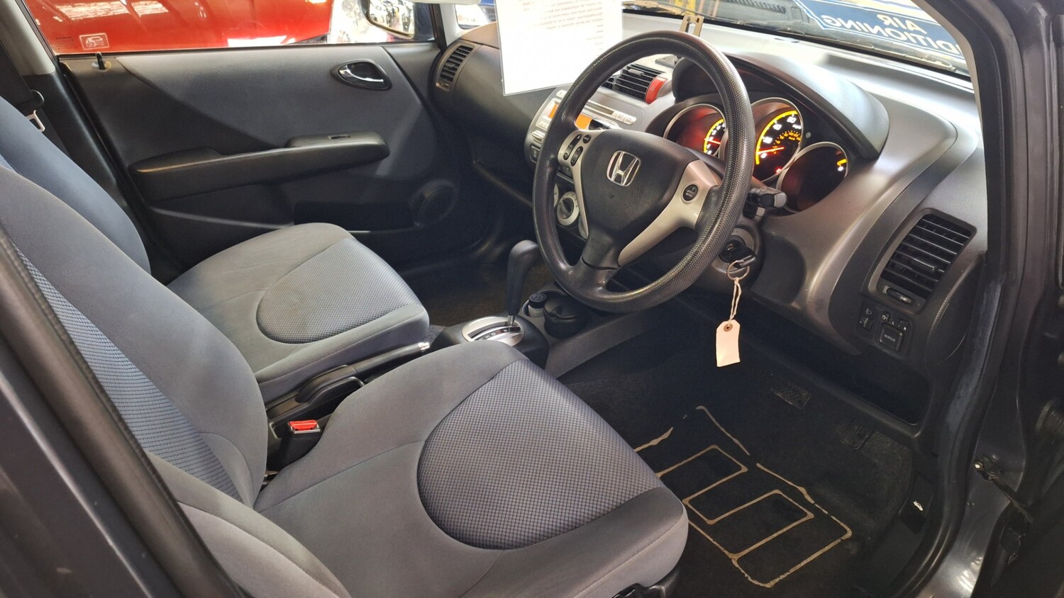 Used Honda Jazz 2008 for sale - 77363683: Photo 6