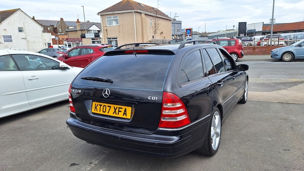 Used Mercedes-Benz C-Class 2007 for sale - 74414977: Photo 4