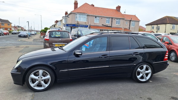 Used Mercedes-Benz C-Class 2007 for sale - 74414977: Photo 9