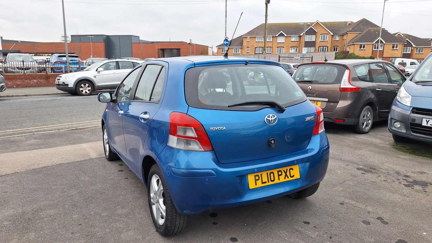 Used Toyota Yaris 2010 for sale - 76450014: Photo 5