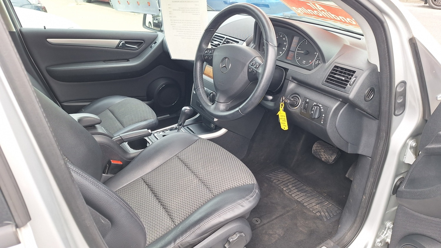 Used Mercedes-Benz A-Class 2012 for sale - 75772728: Photo 6