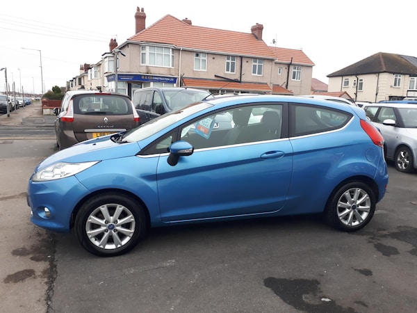 Used Ford Fiesta 2010 for sale - 65910602: Photo 9