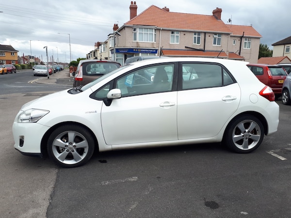 Used Toyota Auris 2010 for sale - 74339491: Photo 9