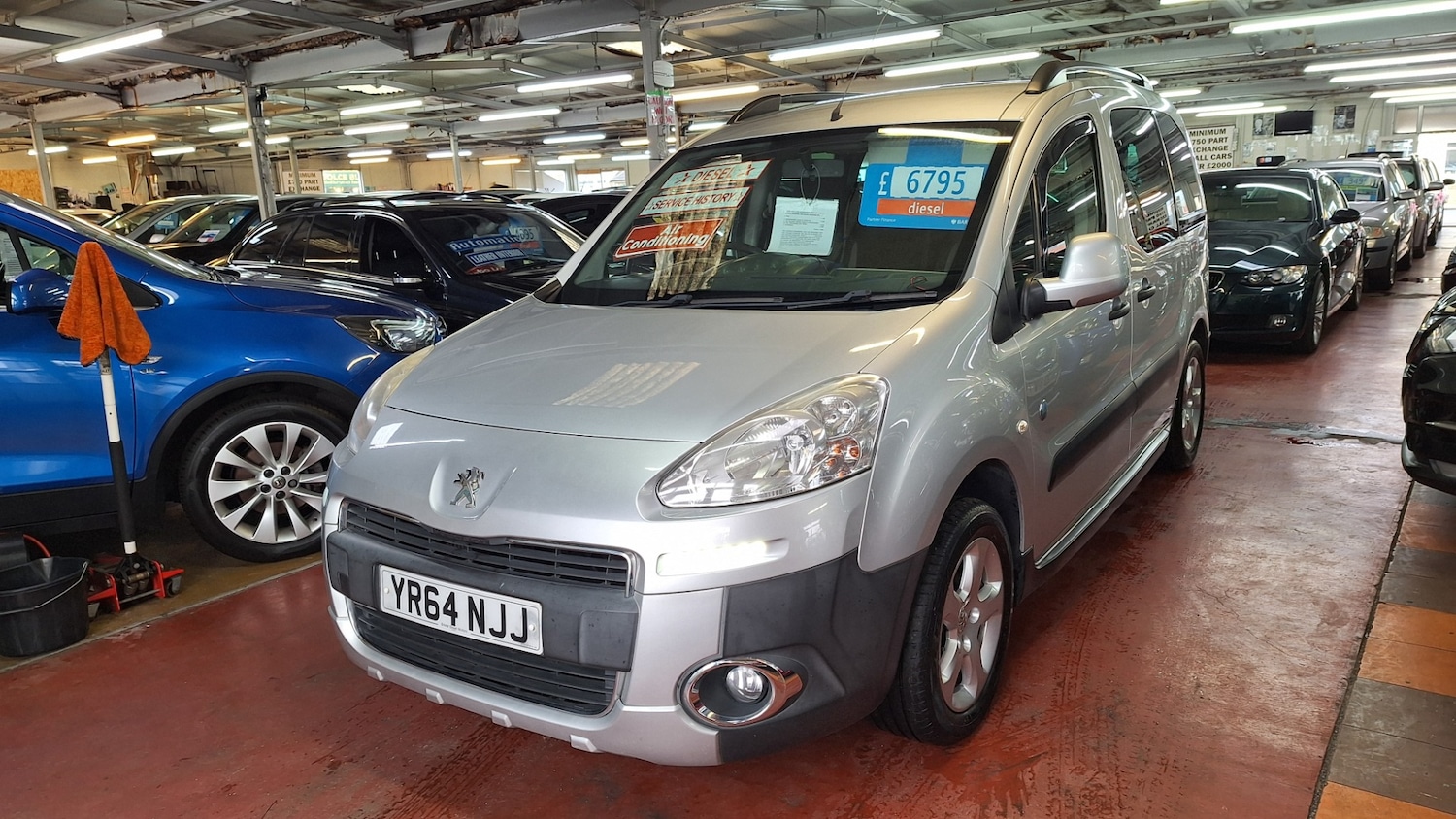 Used Peugeot Partner Tepee 2014 for sale - 76436434: Photo 2