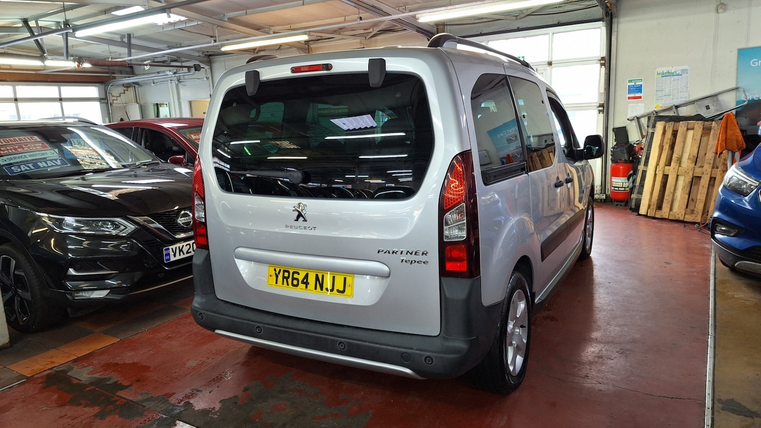 Used Peugeot Partner Tepee 2014 for sale - 76436434: Photo 4