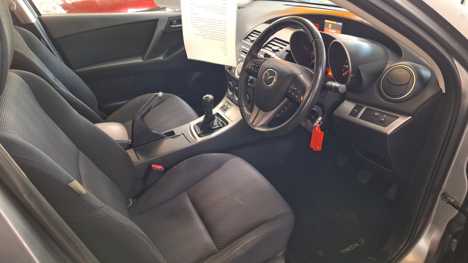 Used Mazda Mazda3 2009 for sale - 76892199: Photo 6