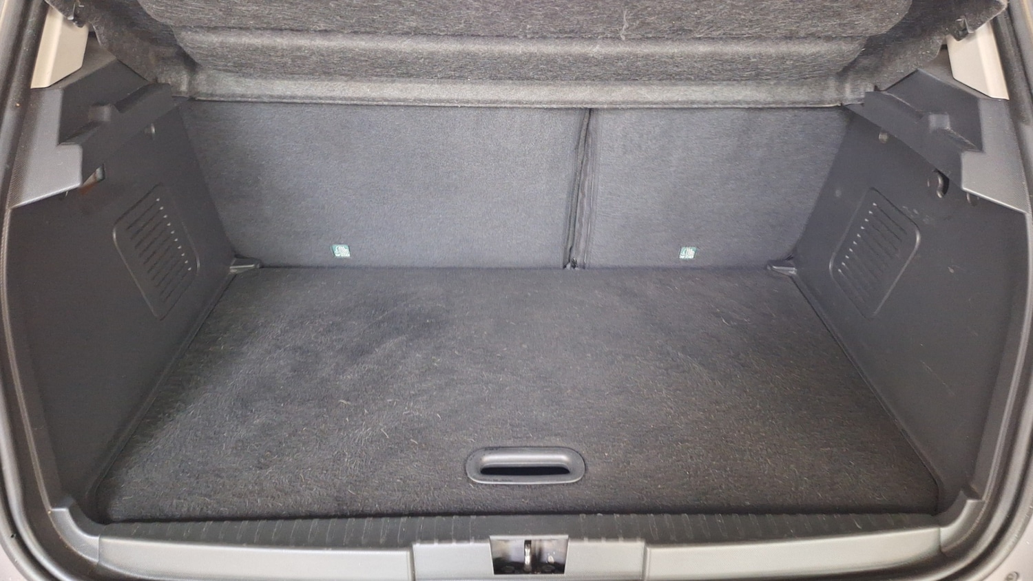 Used Renault Captur 2015 for sale - 76172299: Photo 8