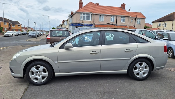 Used Vauxhall Vectra 2006 for sale - 71838683: Photo 9