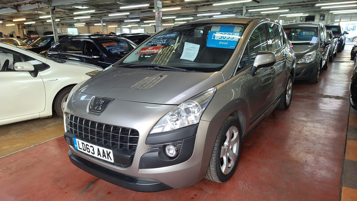 Used Peugeot 3008 2013 for sale - 77159253: Photo 2