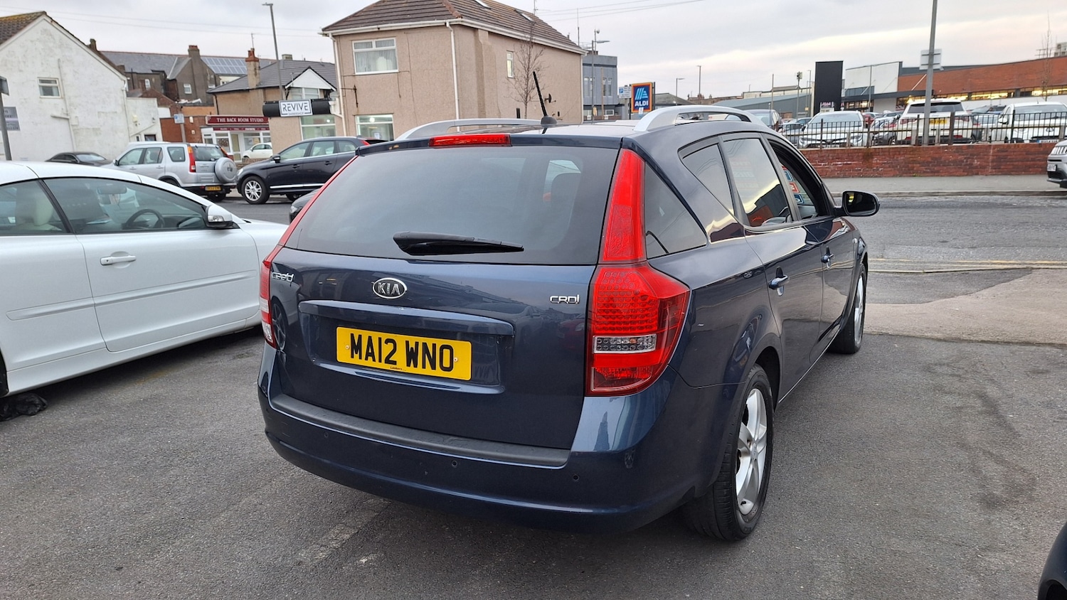 Used Kia Ceed 2012 for sale - 76933055: Photo 4