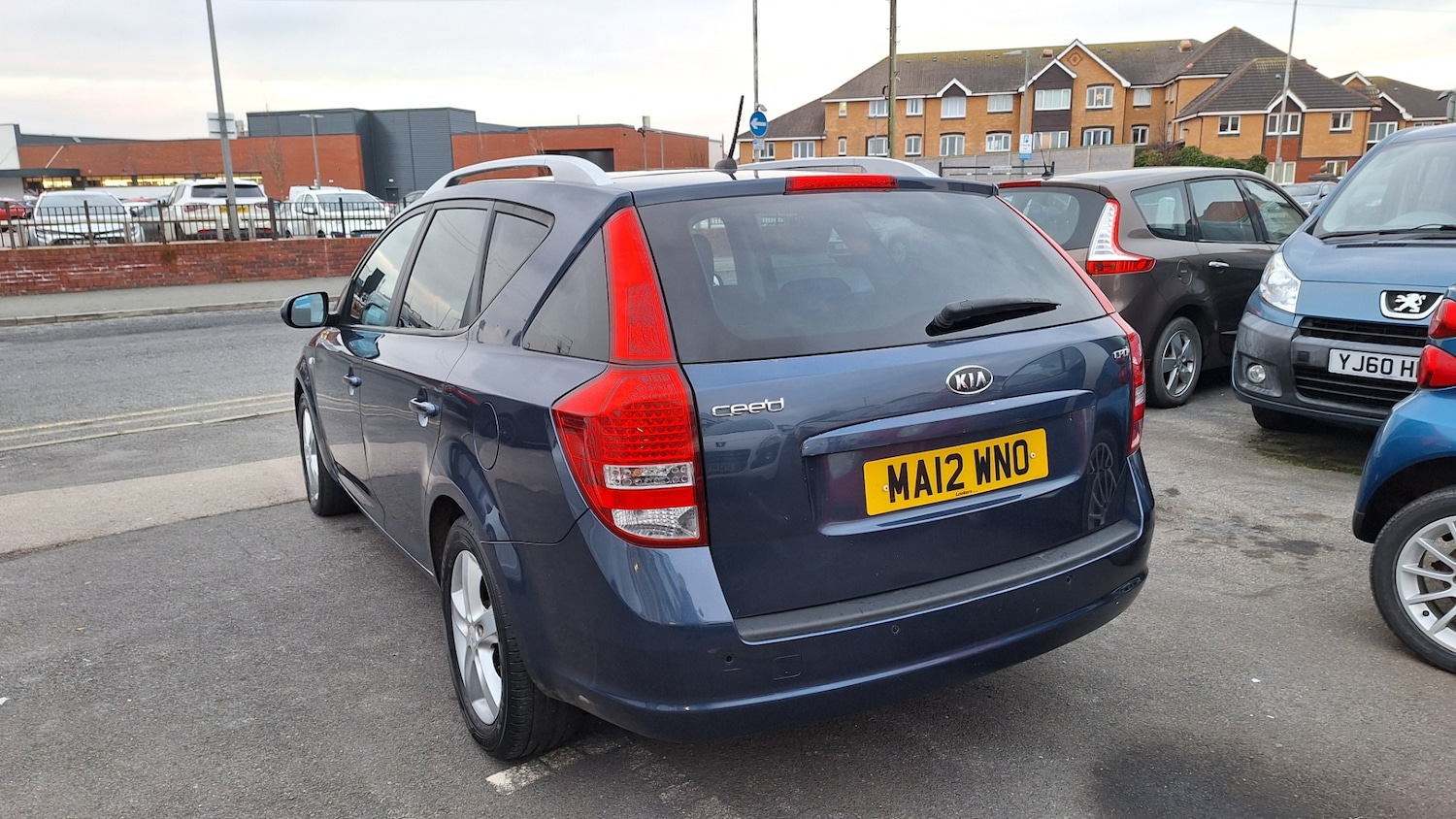 Used Kia Ceed 2012 for sale - 76933055: Photo 5