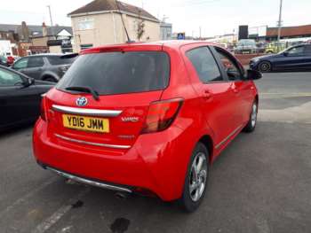 Used Toyota Yaris 2016 for sale - 68041830: Photo