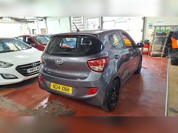 Used Hyundai i10 2014 for sale - 78531283: Photo