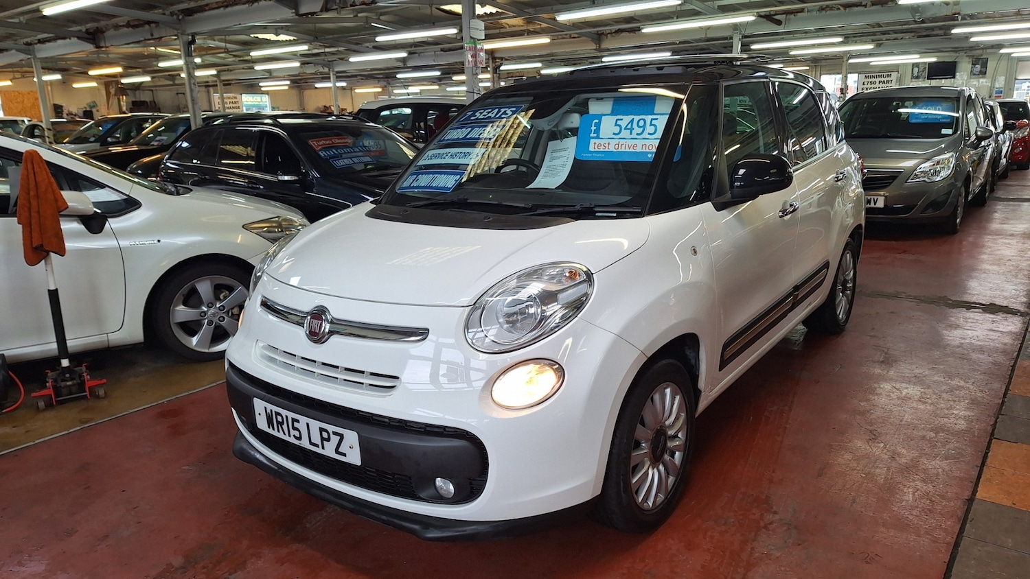 Used Fiat 500L 2015 for sale - 77716212: Photo 2