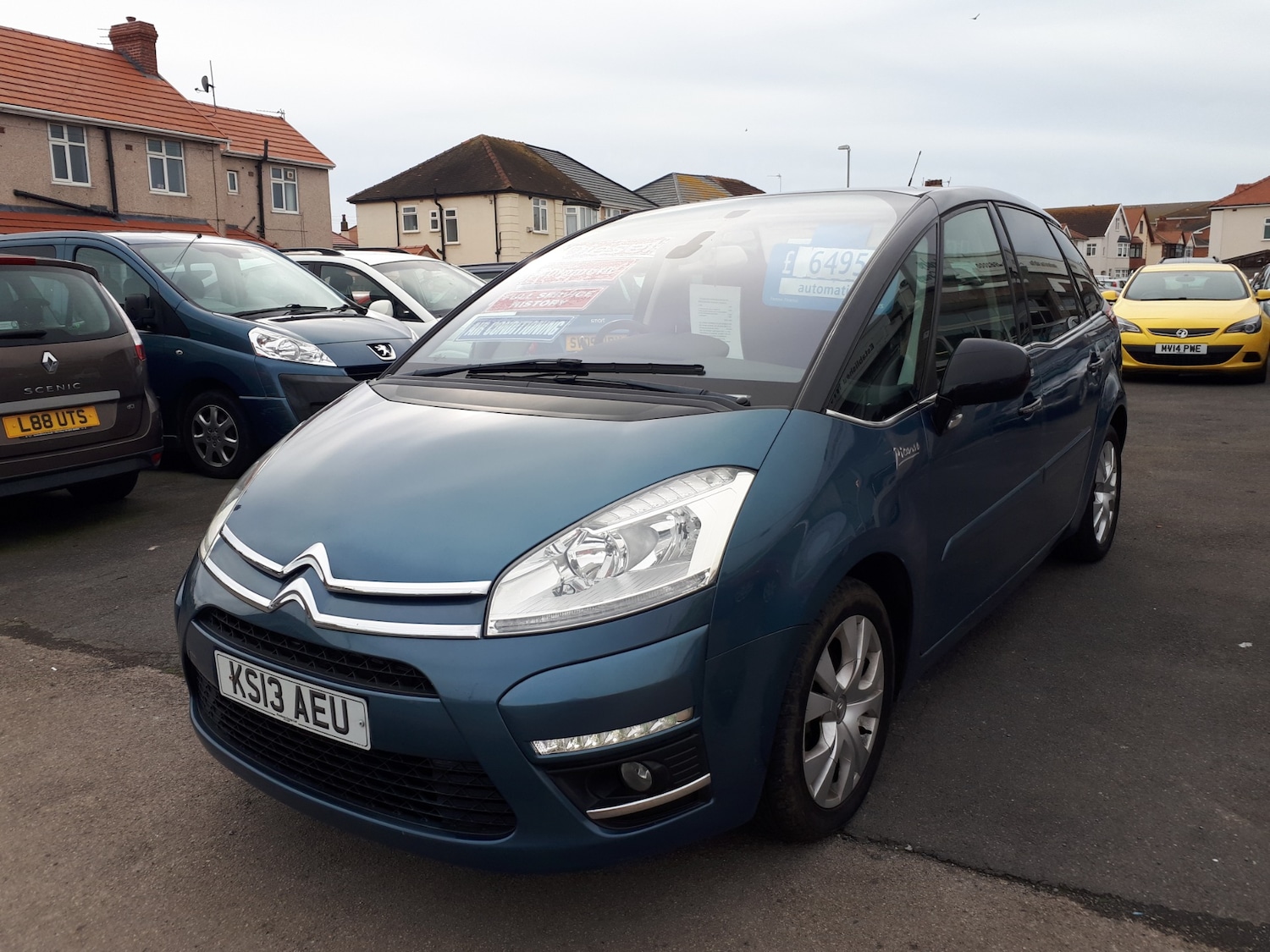 Used Citroen C4 Picasso 2013 for sale - 76479514: Photo 2