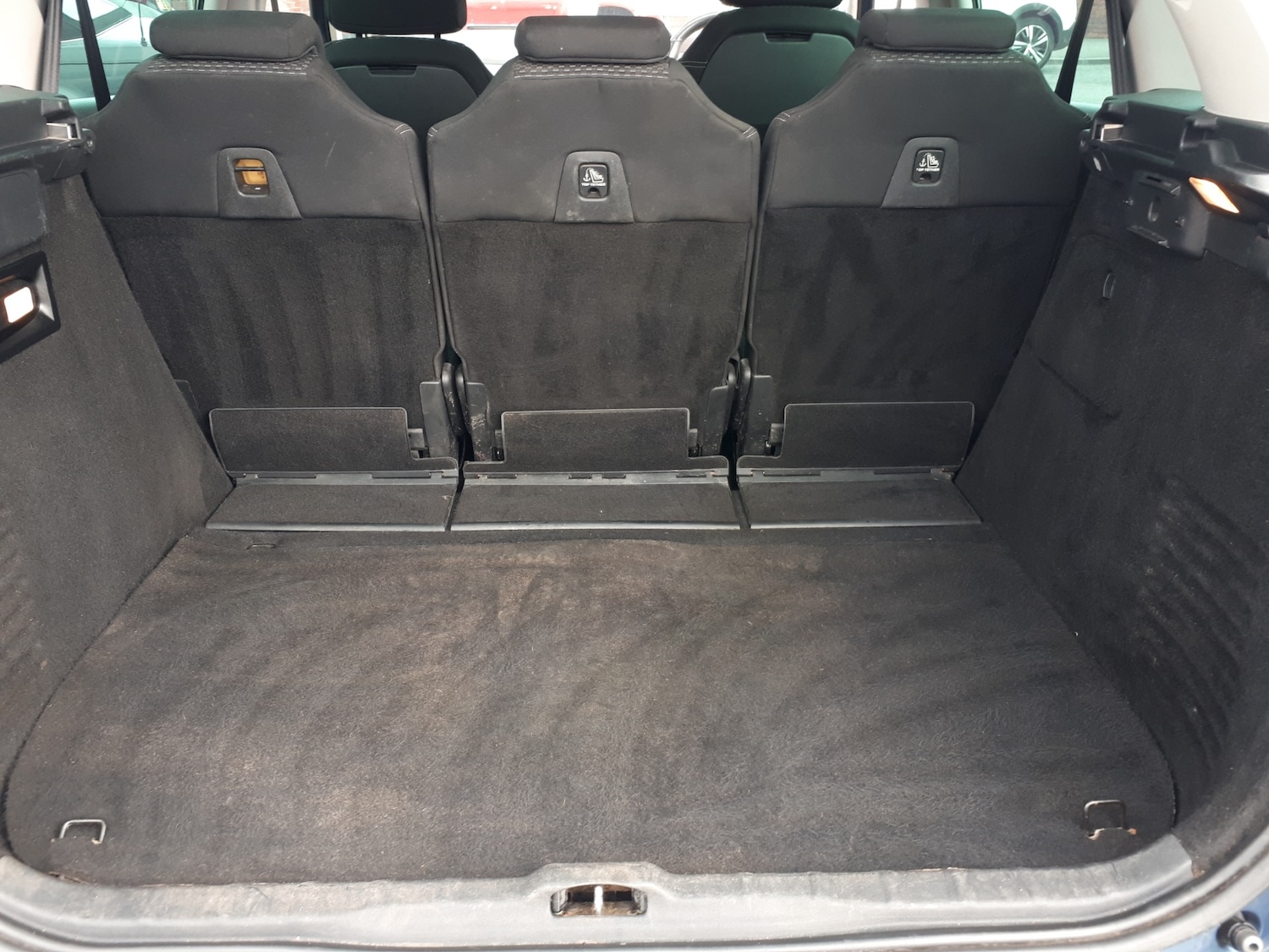 Used Citroen C4 Picasso 2013 for sale - 76479514: Photo 8