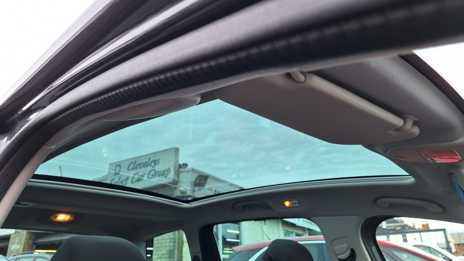 Used Peugeot 5008 2013 for sale - 76663332: Photo 11