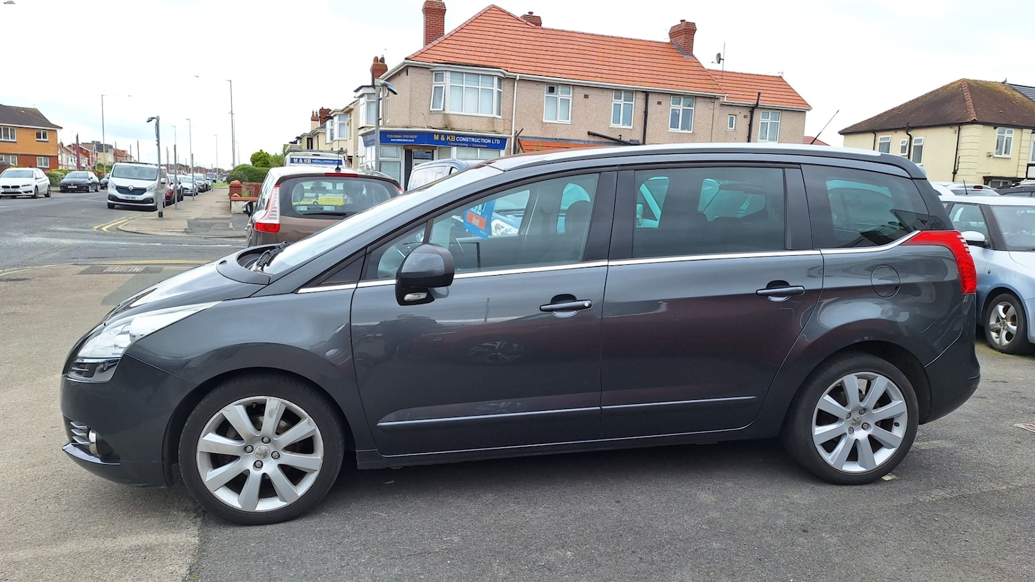 Used Peugeot 5008 2013 for sale - 76663332: Photo 12