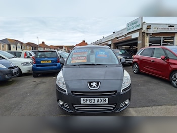 2013 (63) - 1.6 e-HDi Diesel 115 Allure Automatic 7 Seater From £5,895 + Retail Package 5-Door