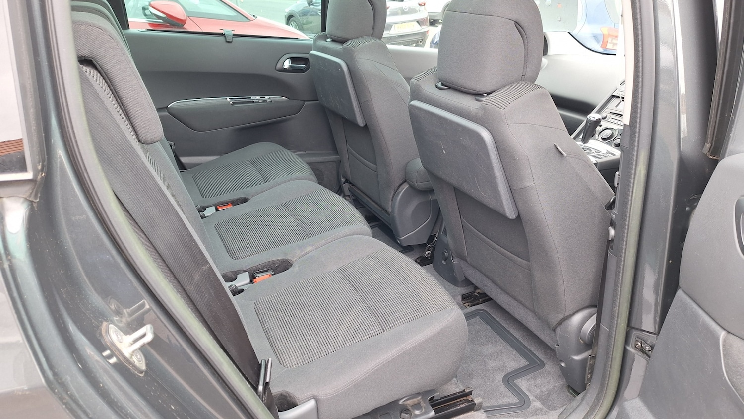 Used Peugeot 5008 2013 for sale - 76663332: Photo 7