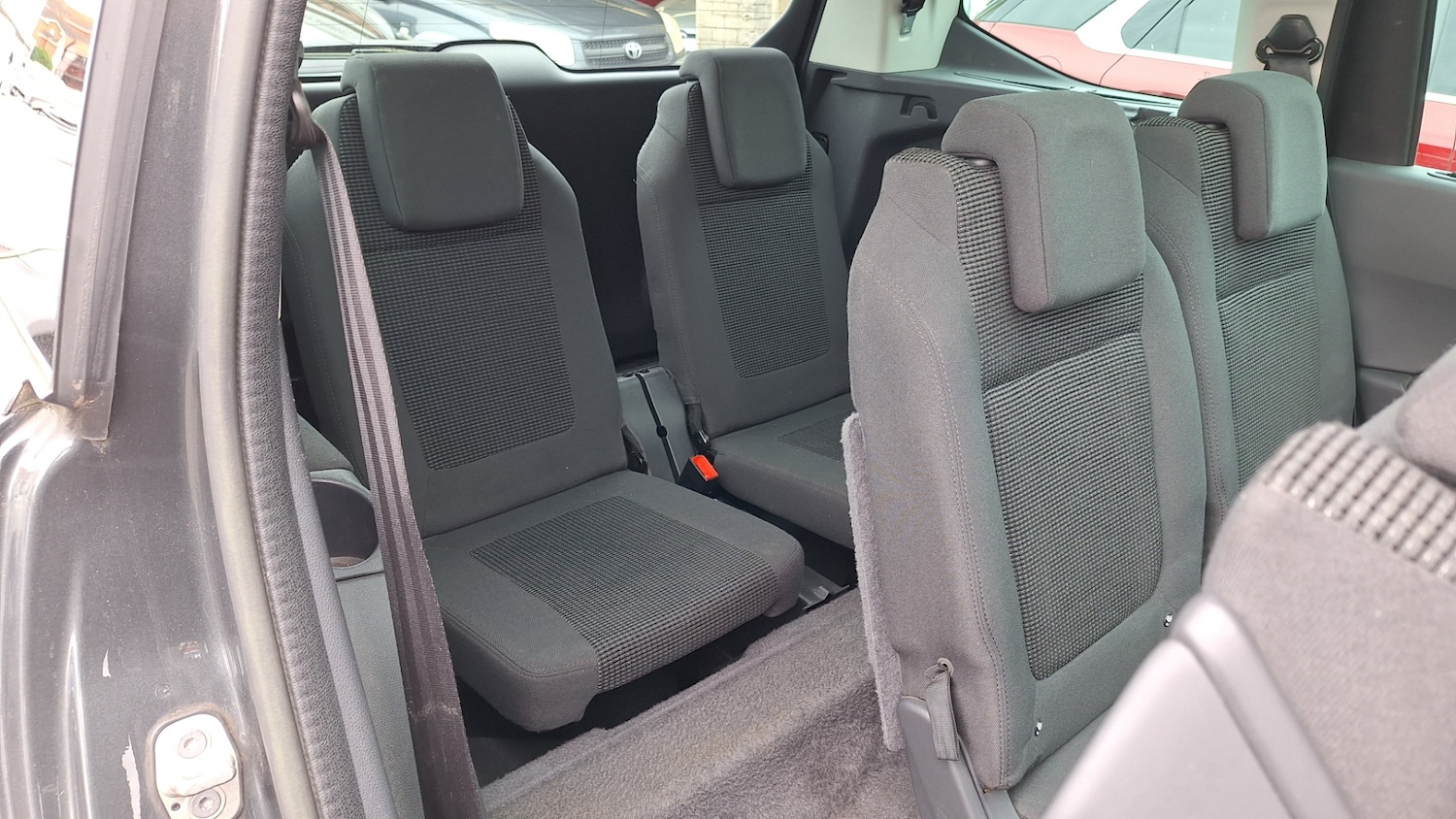 Used Peugeot 5008 2013 for sale - 76663332: Photo 8