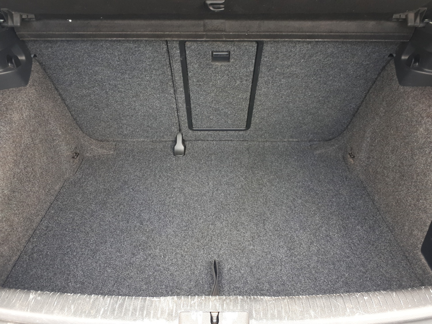 Used Volkswagen Golf 2011 for sale - 76480565: Photo 8