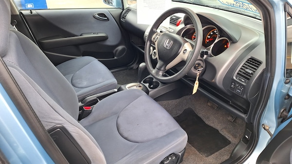 Used Honda Jazz 2007 for sale - 69711861: Photo 6