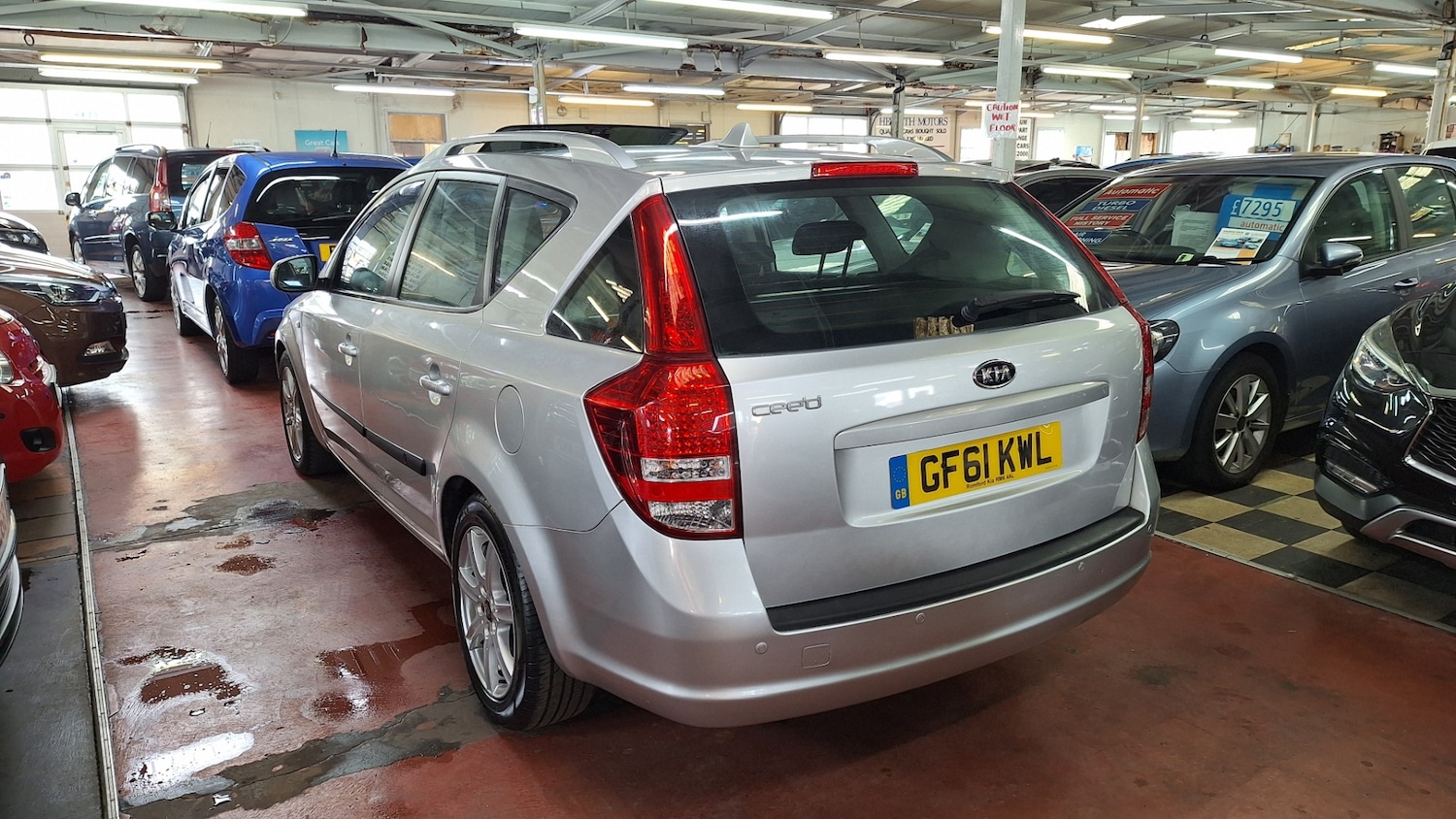 Used Kia Ceed 2011 for sale - 75849879: Photo 5