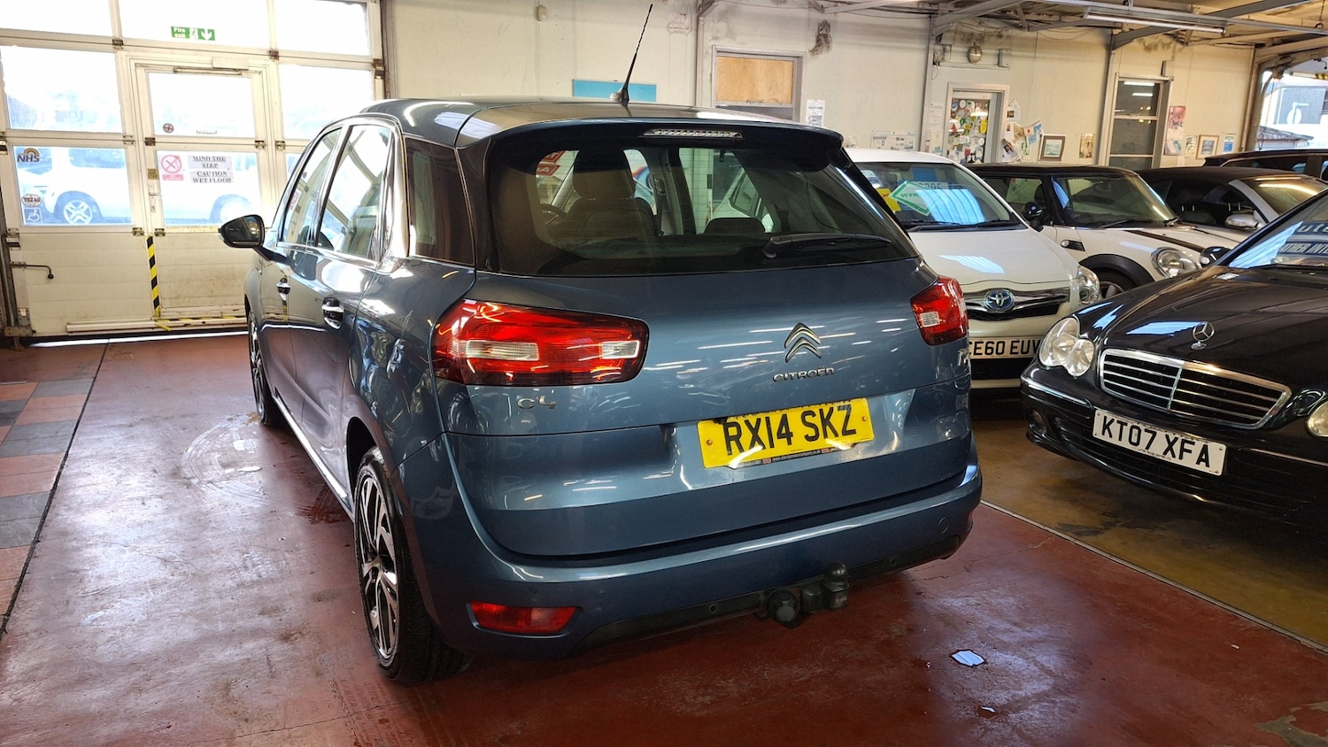Used Citroen C4 Picasso 2014 for sale - 76940527: Photo 5