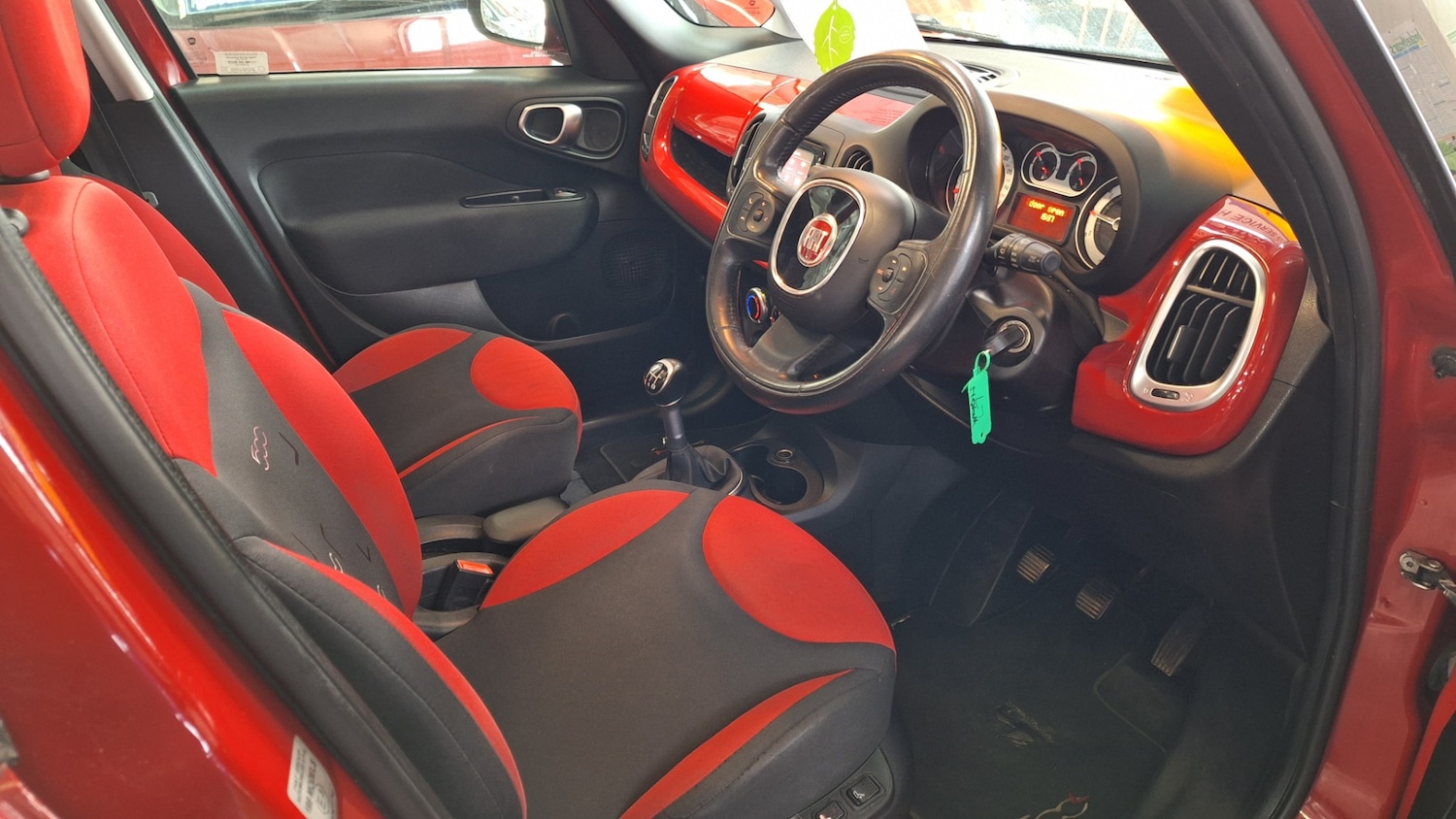 Used Fiat 500L 2014 for sale - 76017347: Photo 6