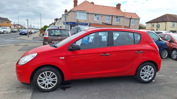 Used Hyundai i20 2011 for sale - 75084224: Photo 9