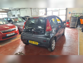 Used Peugeot 107 2012 for sale - 79251612: Photo