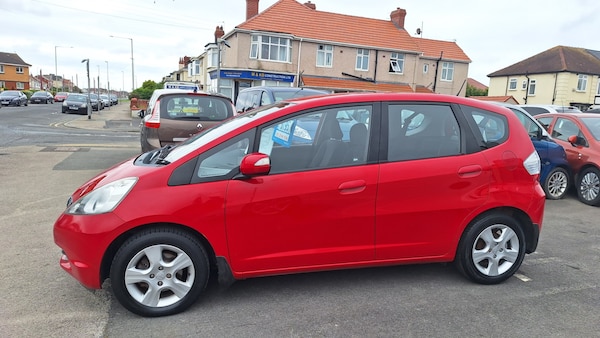 Used Honda Jazz 2010 for sale - 74961596: Photo 9