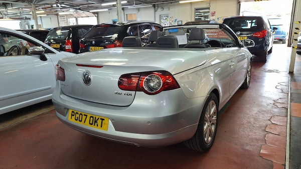 Used Volkswagen EOS 2007 for sale - 76196257: Photo 4