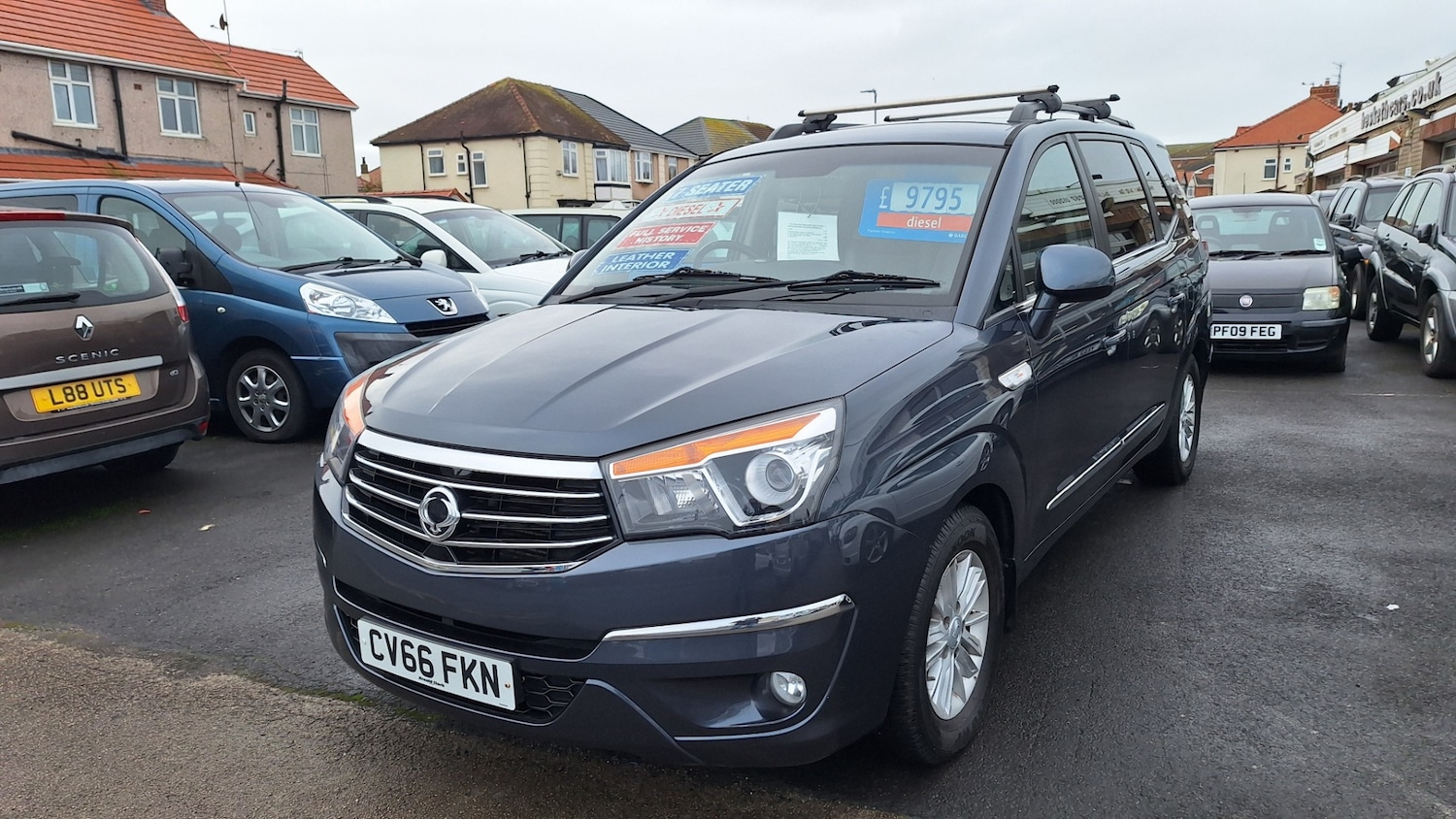 Used Ssangyong Turismo 2017 for sale - 76449685: Photo 2