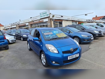 Used Toyota Yaris 2010 for sale - 76466046: Photo
