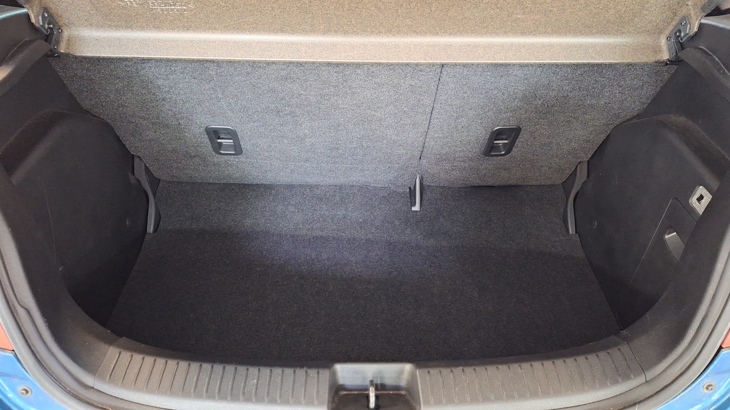 Used Mazda Mazda2 2014 for sale - 75680080: Photo 8