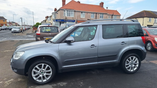Used Skoda Yeti 2011 for sale - 74961142: Photo 9