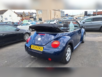 Used Volkswagen Beetle 2004 for sale - 76464615: Photo