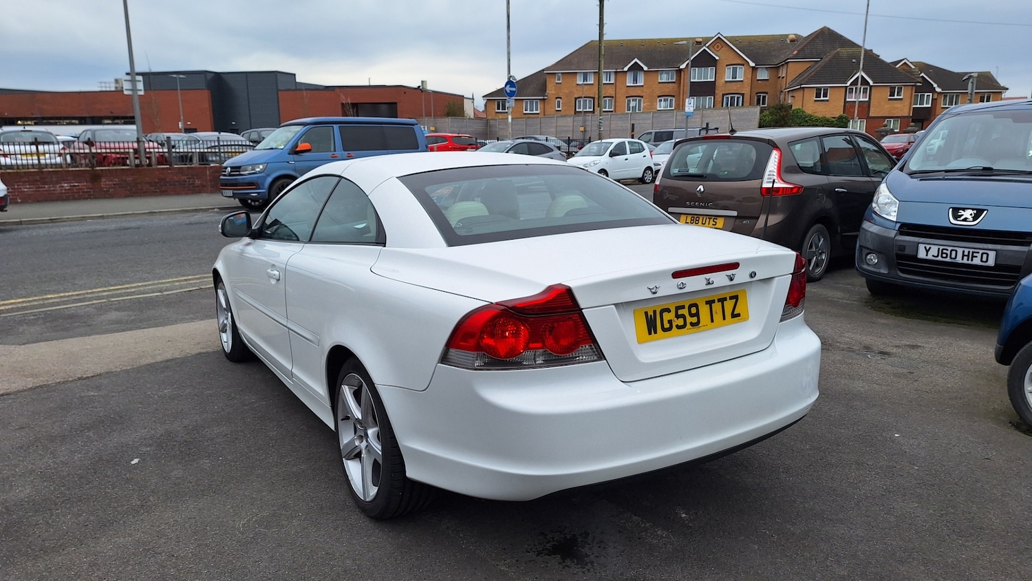 Used Volvo C70 2010 for sale - 76450619: Photo 5