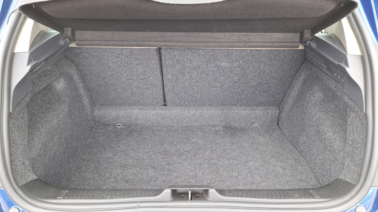 Used Renault Clio 2005 for sale - 76436862: Photo 8