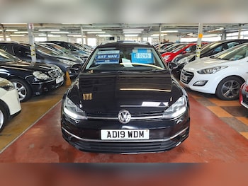 Used Volkswagen Golf 2019 for sale - 78508139: Photo