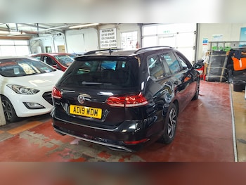 Used Volkswagen Golf 2019 for sale - 78508139: Photo