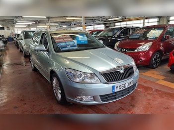 Used Skoda Octavia 2010 for sale - 76553894: Photo